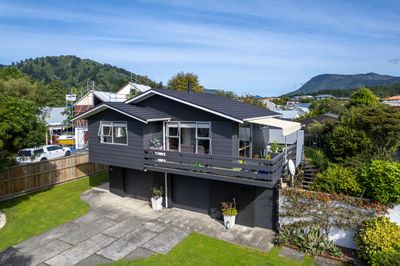 4 Huia Street, Waikawa, Marlborough | Tall Poppy 