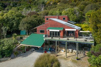 318E Waikawa Road, Waikawa, Marlborough | Tall Poppy 