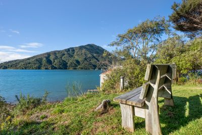 96 Moenui Road, Havelock, Marlborough | Tall Poppy 