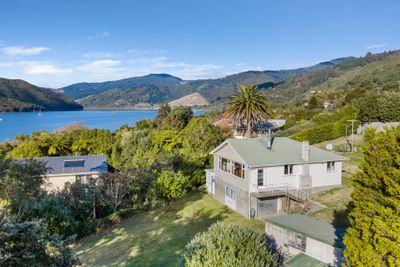 96 Moenui Road, Havelock, Marlborough | Tall Poppy 