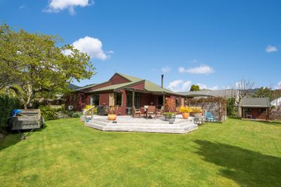 20 The Anchorage, Waikawa, Marlborough | Tall Poppy 