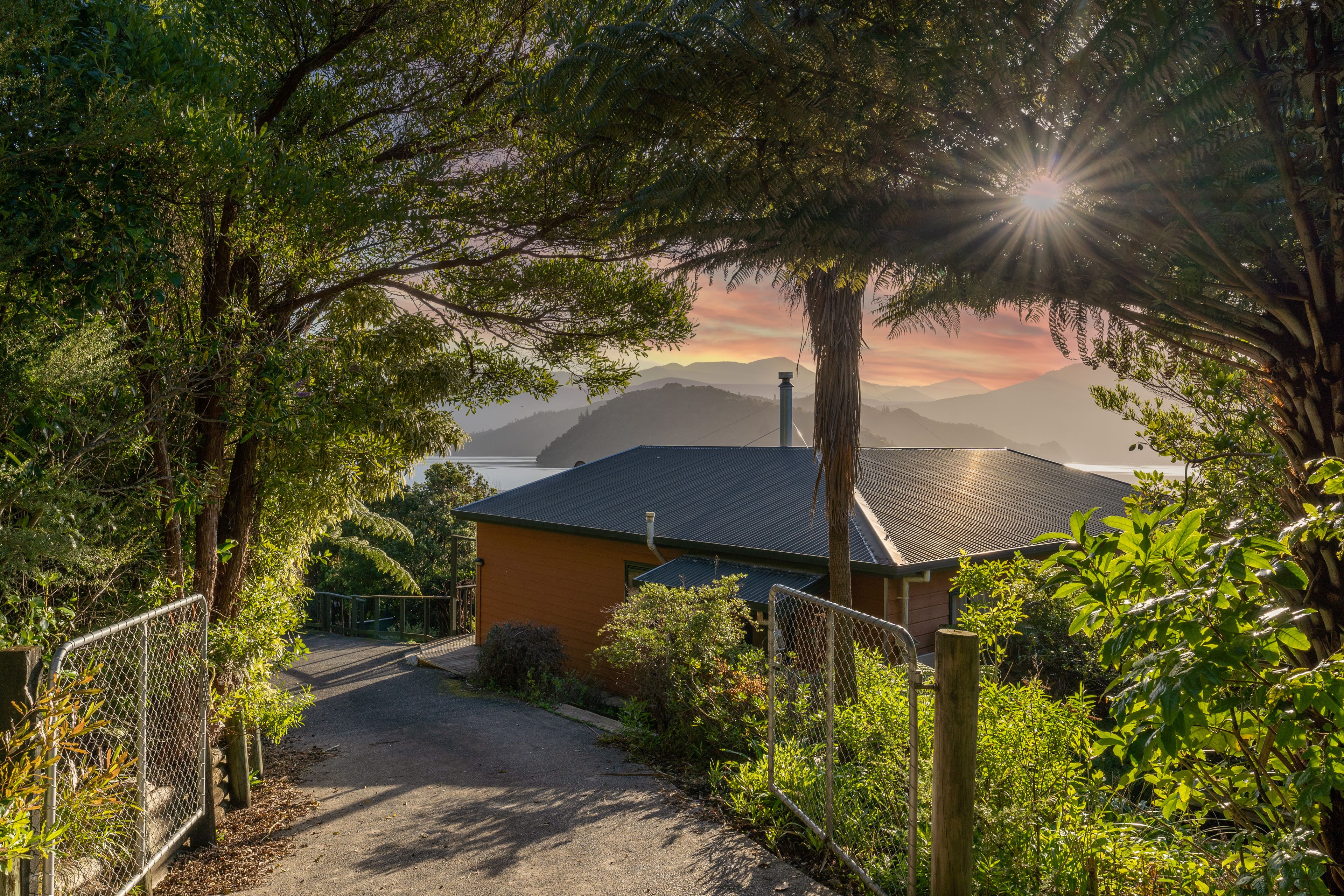 42 Lawrence Road, Portage, Marlborough | Tall Poppy