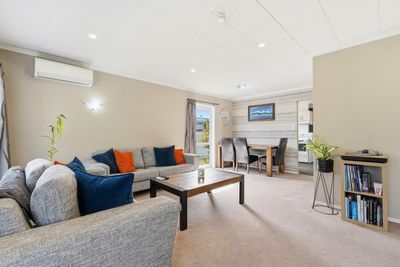 39 Rennie Avenue, Milson, Palmerston North City, Manawatu | Tall Poppy 