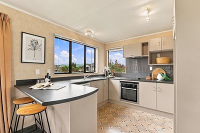 71 Meridian Grove, Kelvin Grove, Palmerston North City, Manawatu | Tall Poppy 