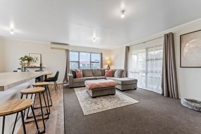 42 Fraser Drive, Feilding, Manawatu | Tall Poppy 