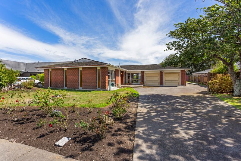 44 Kentucky Way, Awapuni, Palmerston North City, Manawatu Tall Poppy