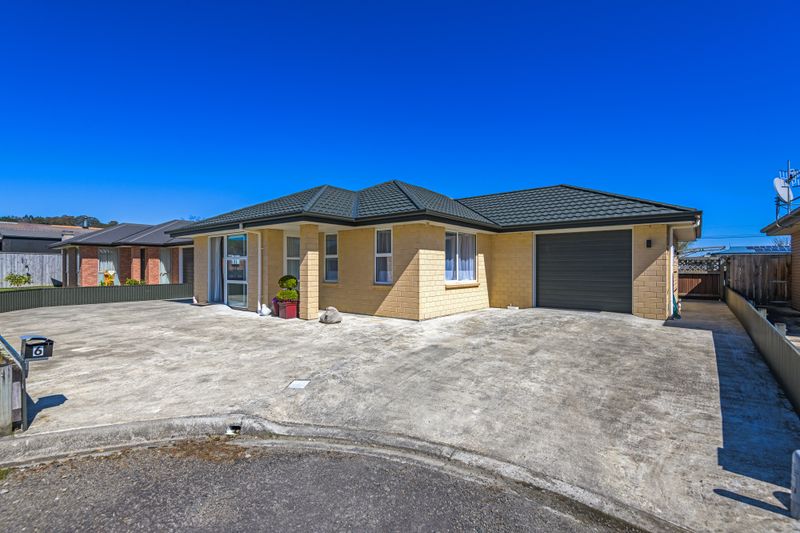 6 Brigidine Place, Pahiatua, Tararua