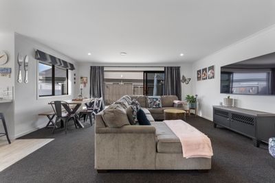 12 Peckham Lane, Ashhurst, Ashurst, Manawatu | Tall Poppy 