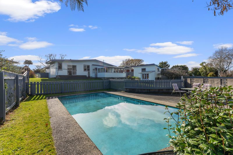 27 Parkland Crescent, Terrace End, Palmerston North City