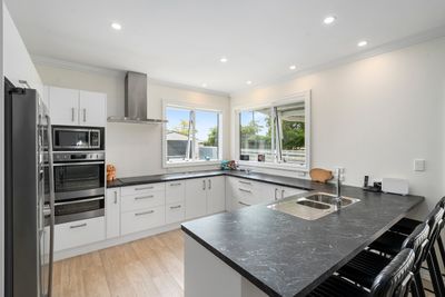 41 Arnott Street, Feilding, Manawatu | Tall Poppy 