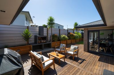 39 Dahlstrom Grove, Kelvin Grove, Palmerston North City, Manawatu | Tall Poppy 
