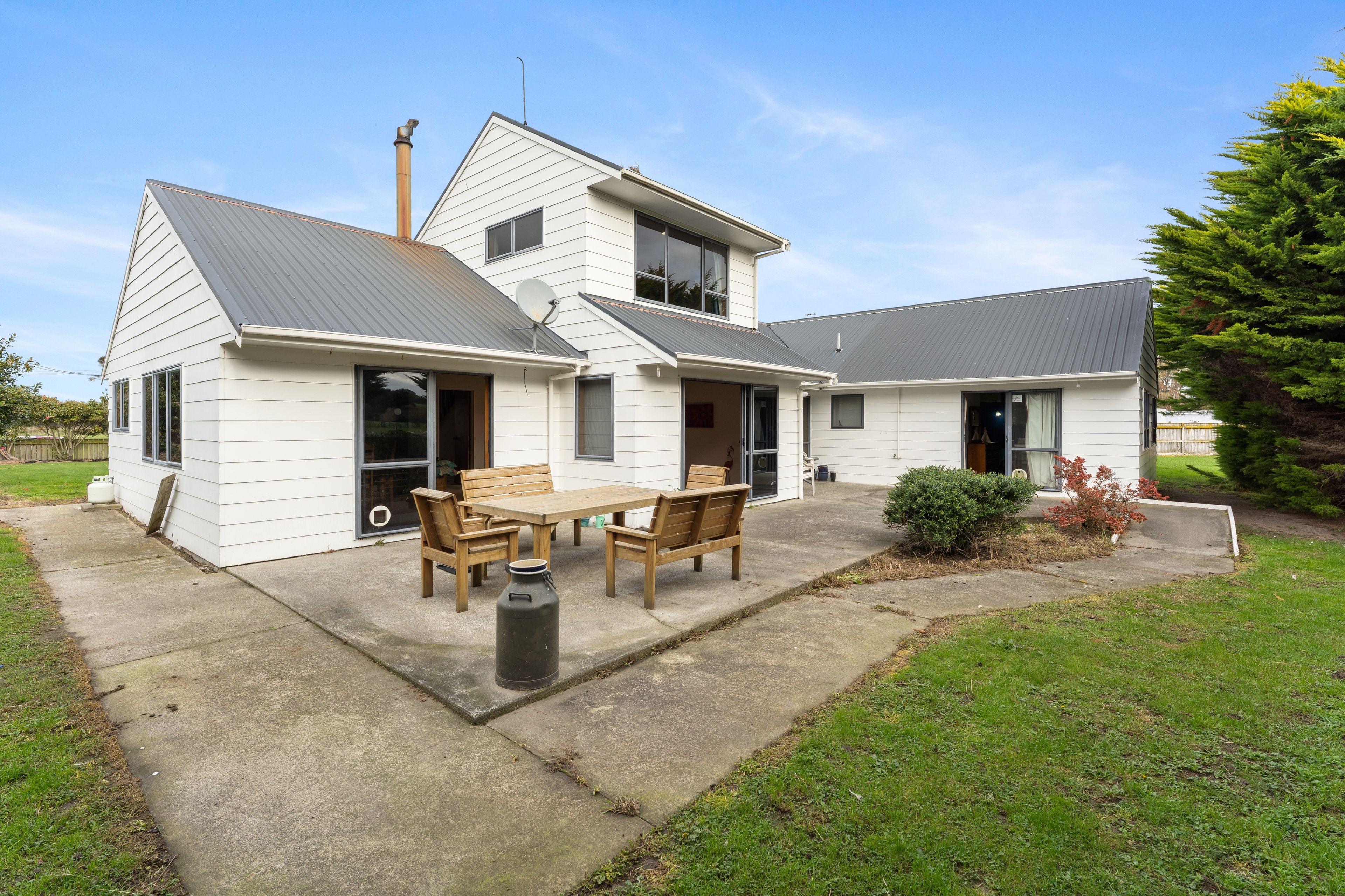 186 Awahuri Feilding Road, Feilding, Manawatu | Tall Poppy