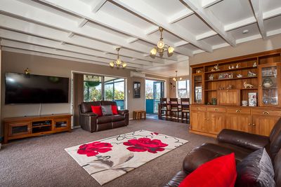 872 Reid Line East, Hiwinui, Bunnythorpe, Manawatu | Tall Poppy 