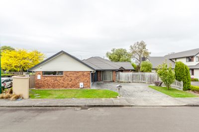 1 Murphy Court, Highbury, Palmerston North City, Manawatu | Tall Poppy 