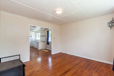 11 Edwards Street, Kimbolton, Manawatu | Tall Poppy 