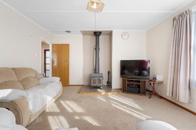 12 Leeds Street, Milson, Palmerston North City, Manawatu | Tall Poppy 