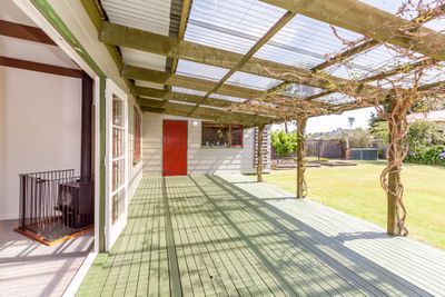 2 Lethbridge Street, Feilding, Manawatu | Tall Poppy 