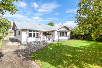 15 Campbell Street, Feilding, Manawatu | Tall Poppy 