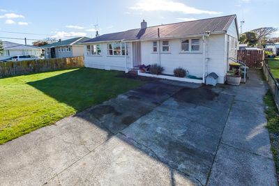 13 Collins Crescent, Feilding, Manawatu | Tall Poppy 