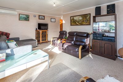 13 Collins Crescent, Feilding, Manawatu | Tall Poppy 