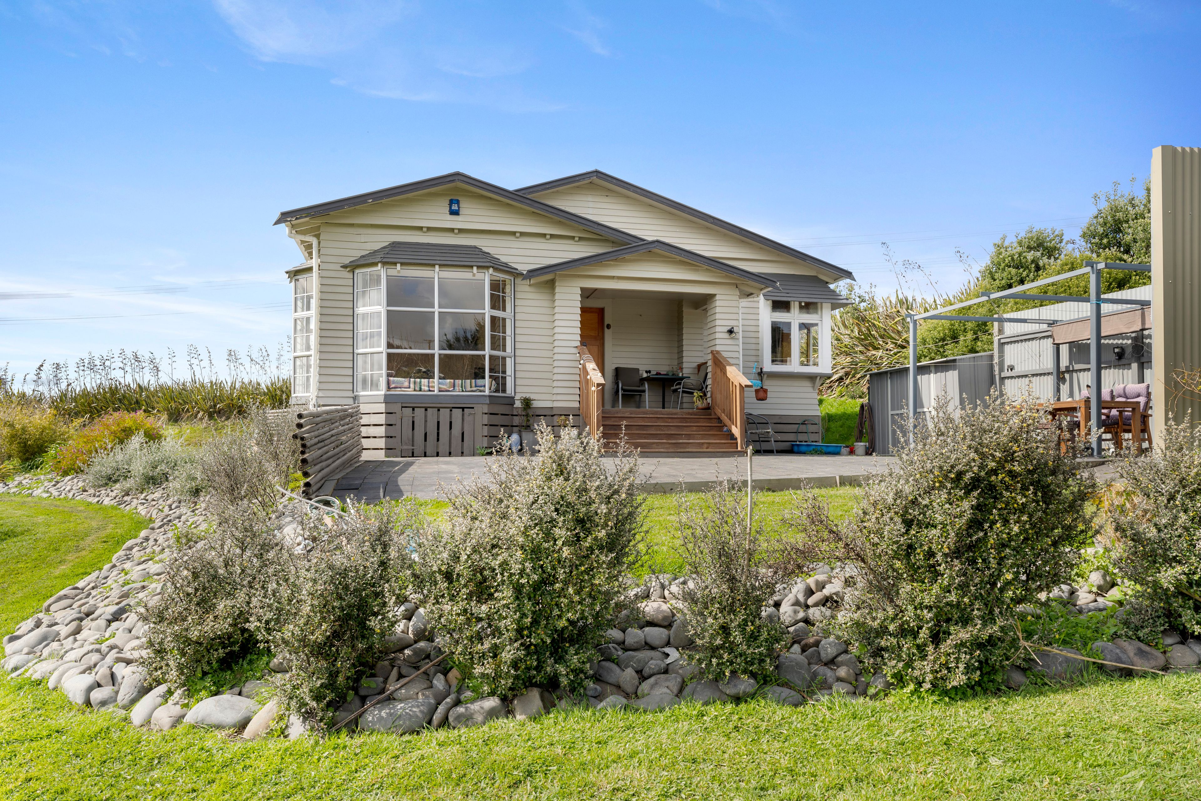 16 Mount Biggs Road, Halcombe, Manawatu, Manawatu | Tall Poppy
