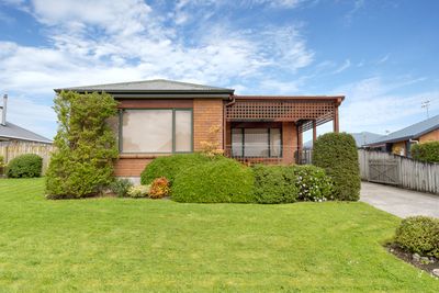 30 Greenwood Place, Fitzherbert, Palmerston North City, Manawatu | Tall Poppy 