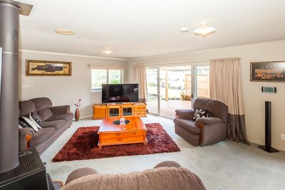 3 Almond Grove, Feilding, Manawatu | Tall Poppy 