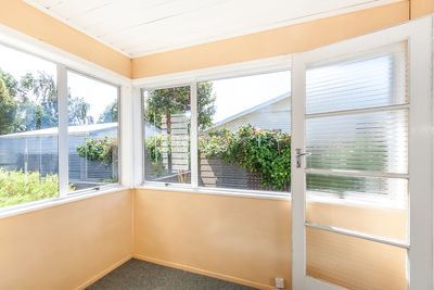 88 Shamrock St, Takaro, Palmerston North City, Manawatu | Tall Poppy 