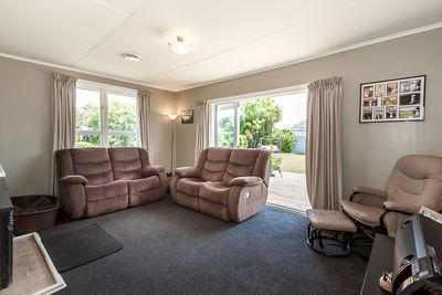 5 Ward Street, Bulls, Manawatu | Tall Poppy 