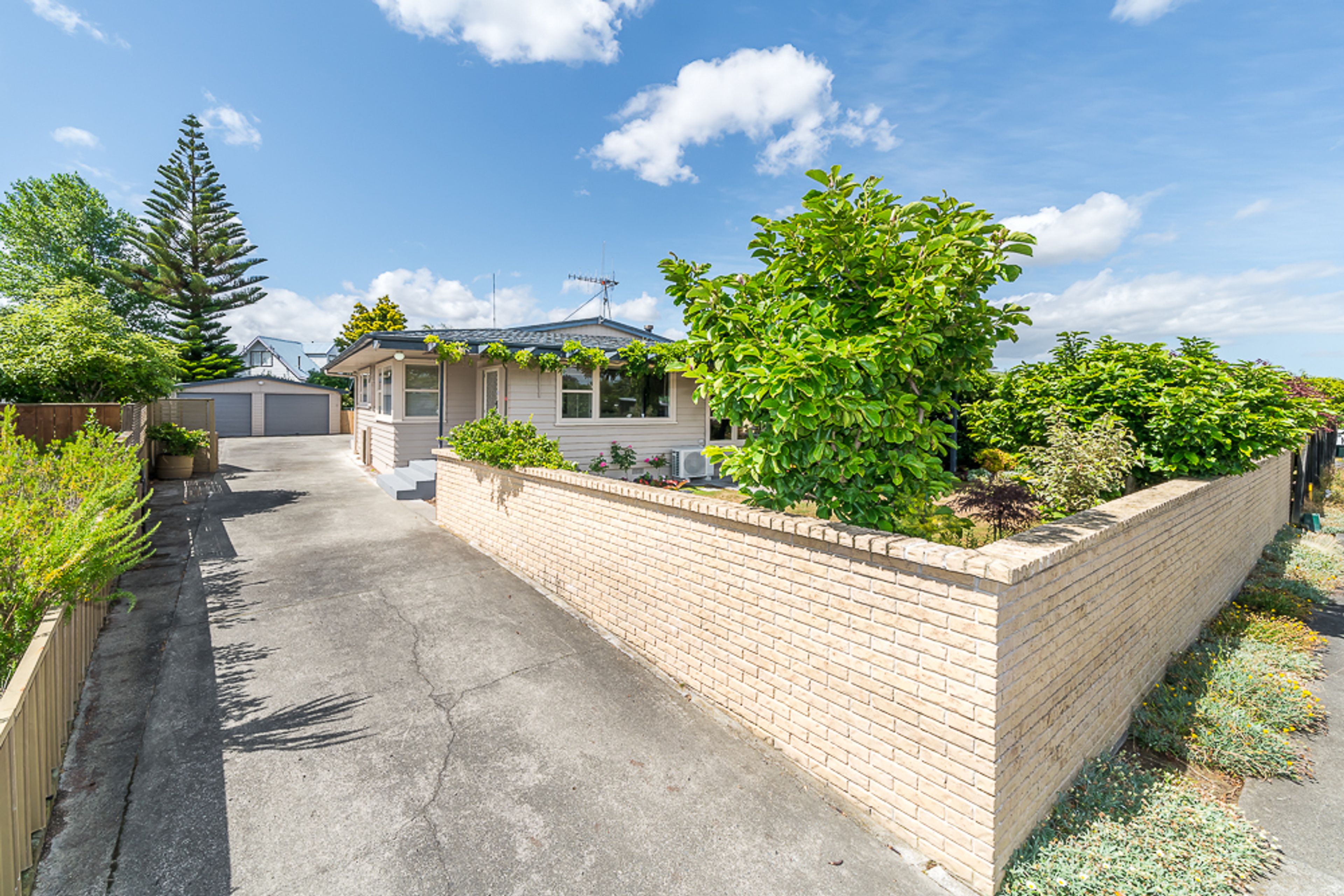 36 Somerset Crescent, Highbury, Palmerston North City, Manawatu | Tall Poppy