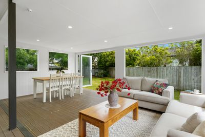 19 Peppertree Glade, Kelvin Grove, Palmerston North City, Manawatu | Tall Poppy 