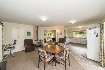 11 B Grammar Street, Kimbolton, Manawatu | Tall Poppy 