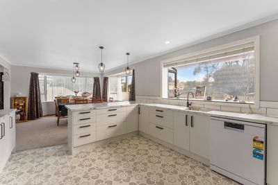 8 Simon Street, Feilding, Manawatu | Tall Poppy 