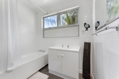 50 Fairview Avenue, Feilding, Manawatu | Tall Poppy 