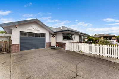 2 Rimu Court, Feilding, Manawatu | Tall Poppy 
