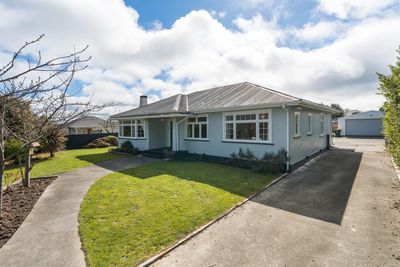 2 Poole Street, Feilding, Manawatu | Tall Poppy 