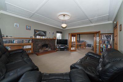 2 Poole Street, Feilding, Manawatu | Tall Poppy 