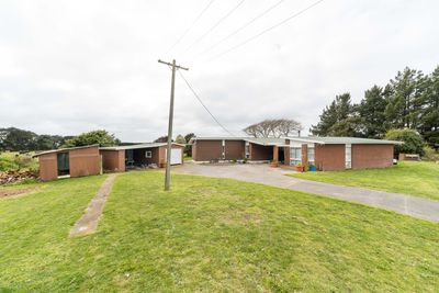 8 Whale Road, Tangimoana, Manawatu | Tall Poppy 