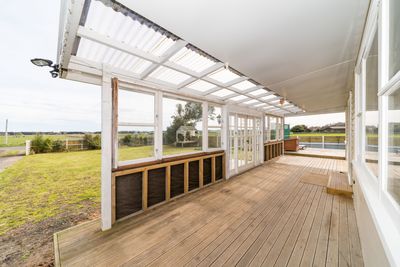 461 Green Rd, Rongotea, Manawatu | Tall Poppy 