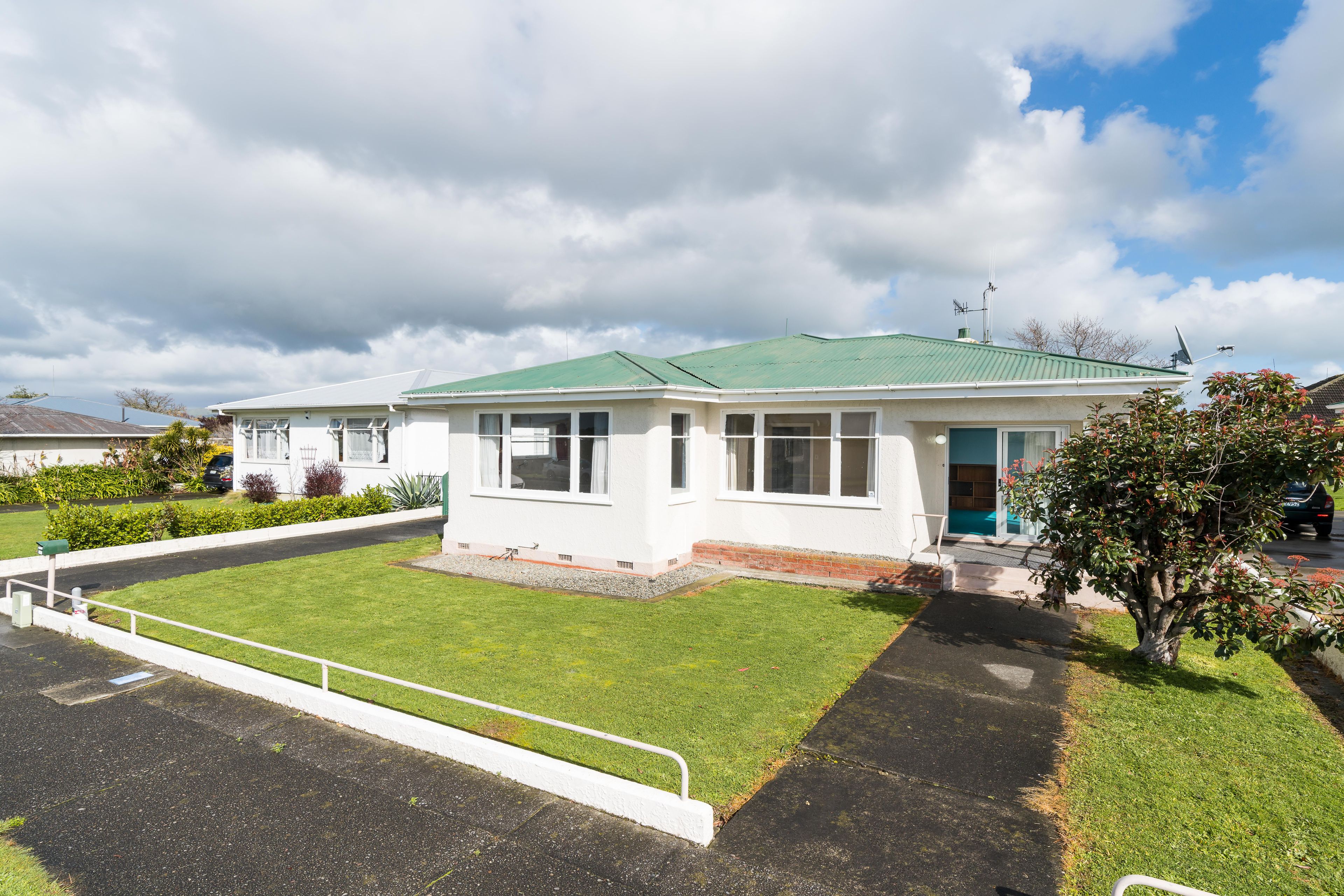 48 Wood Street, Takaro, Palmerston North City, Manawatu | Tall Poppy