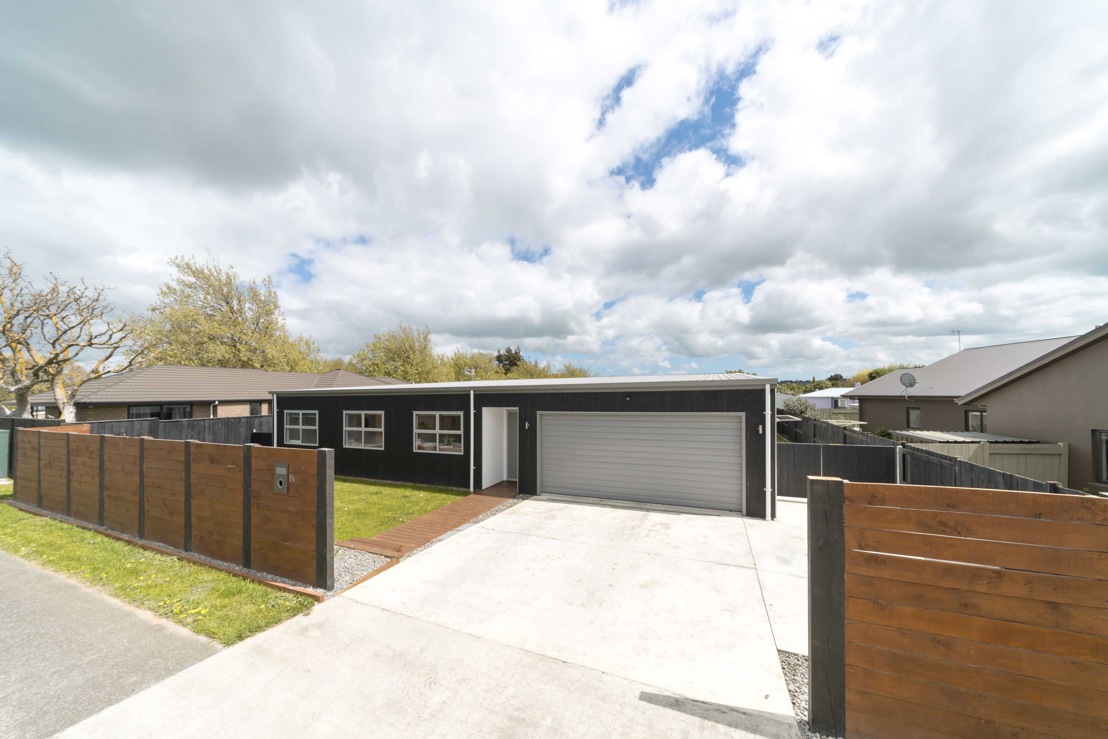 2a Pharazyn Street, Feilding, Manawatu | Tall Poppy