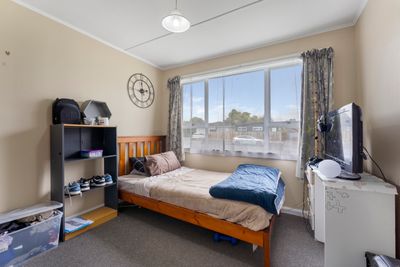 18 Haydon Street, Roslyn, Palmerston North City, Manawatu | Tall Poppy 