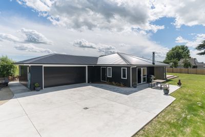 823 Stoney Creek Road, Bunnythorpe, Manawatu | Tall Poppy 