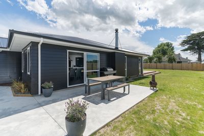 823 Stoney Creek Road, Bunnythorpe, Manawatu | Tall Poppy 