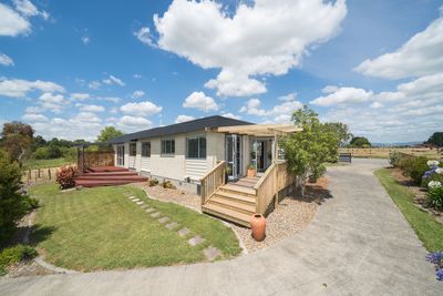 872 Reid Line, Bunnythorpe, Manawatu | Tall Poppy 
