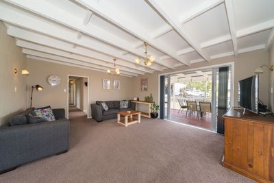 872 Reid Line, Bunnythorpe, Manawatu | Tall Poppy 