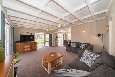 872 Reid Line, Bunnythorpe, Manawatu | Tall Poppy 