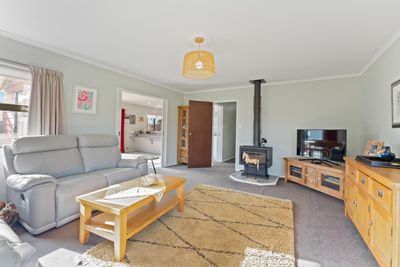 15 Tudor Grove, Feilding, Manawatu | Tall Poppy 