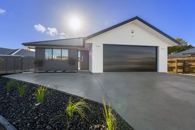 10D Northfeild Rise, Feilding, Manawatu | Tall Poppy 