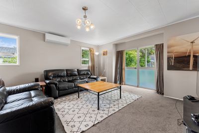57 Glasgow Terrace, Feilding, Manawatu | Tall Poppy 